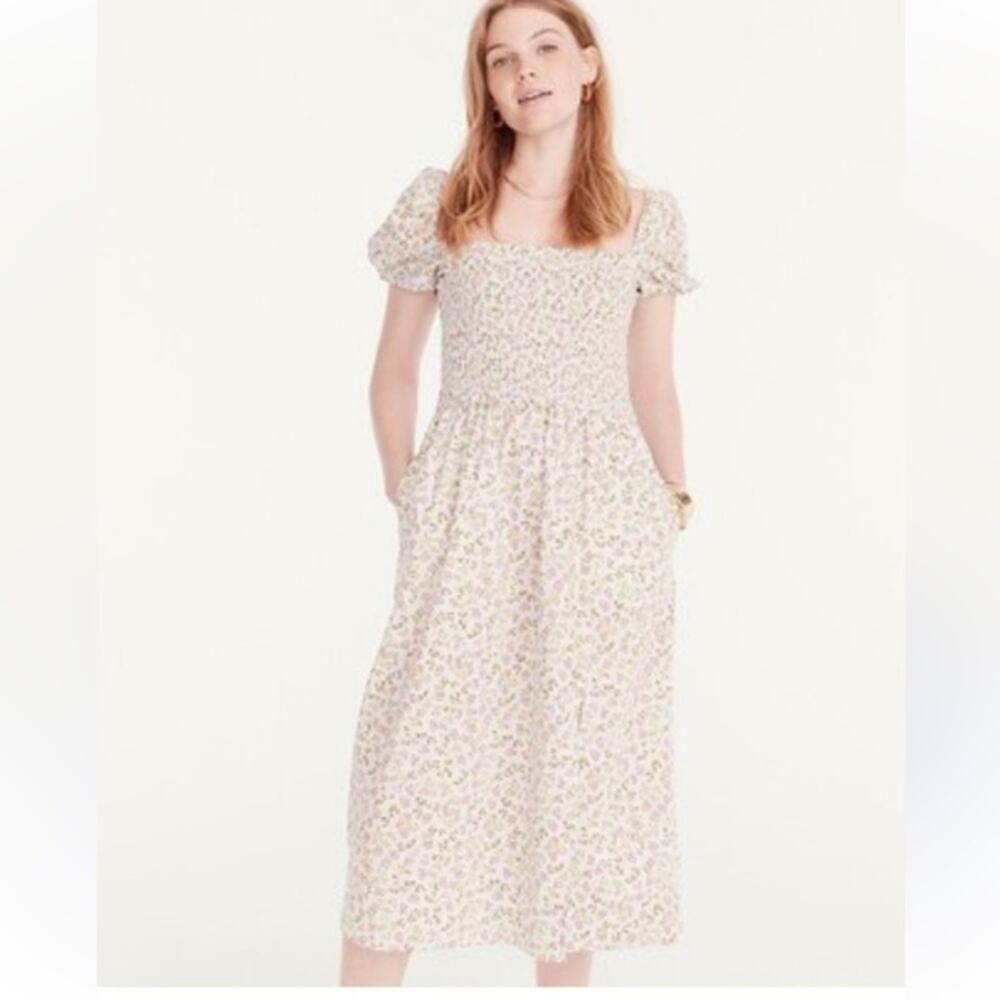J. Crew Short-Sleeve Smocked Dress Meadow Floral Milk‎ Maid Coquette Size Small